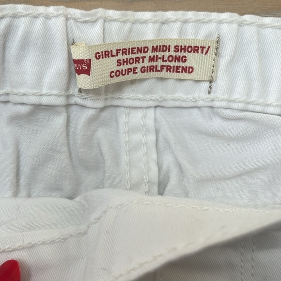 Levi’s (Youth) White Midi Shorts - Picture 3 of 7